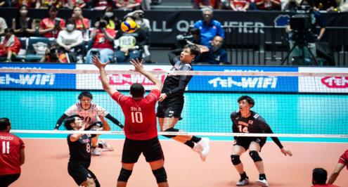 طائرة مصر تحقق ريمونتادا مثيرة أمام اليابان في التصفيات المؤهلة لأولمبياد باريس